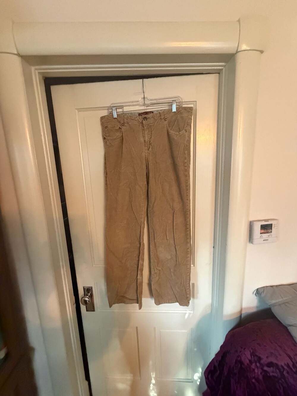IZOD Just Right Bootcut Corduroy Pants Size 14 Tan